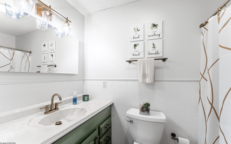 341 Arbogast Lane, Morgantown, West Virginia 26508, 4 Bedrooms Bedrooms, 7 Rooms Rooms,3 BathroomsBathrooms,Single Family Detached,For Sale,Arbogast,10164318