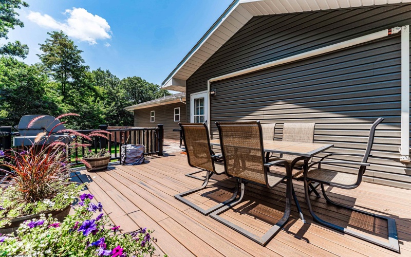 341 Arbogast Lane, Morgantown, West Virginia 26508, 4 Bedrooms Bedrooms, 7 Rooms Rooms,3 BathroomsBathrooms,Single Family Detached,For Sale,Arbogast,10164318