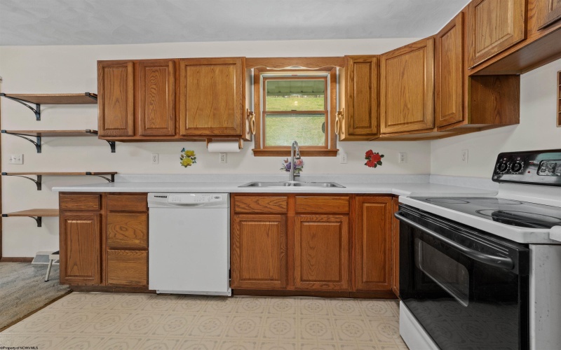 761 Zeb Haught Road, Wadestown, West Virginia 26590, 3 Bedrooms Bedrooms, 8 Rooms Rooms,1 BathroomBathrooms,Single Family Detached,For Sale,Zeb Haught,10164317