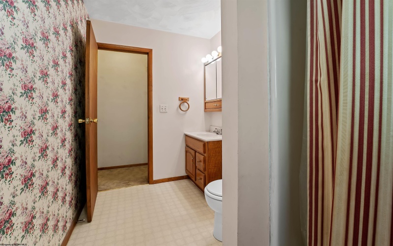 761 Zeb Haught Road, Wadestown, West Virginia 26590, 3 Bedrooms Bedrooms, 8 Rooms Rooms,1 BathroomBathrooms,Single Family Detached,For Sale,Zeb Haught,10164317