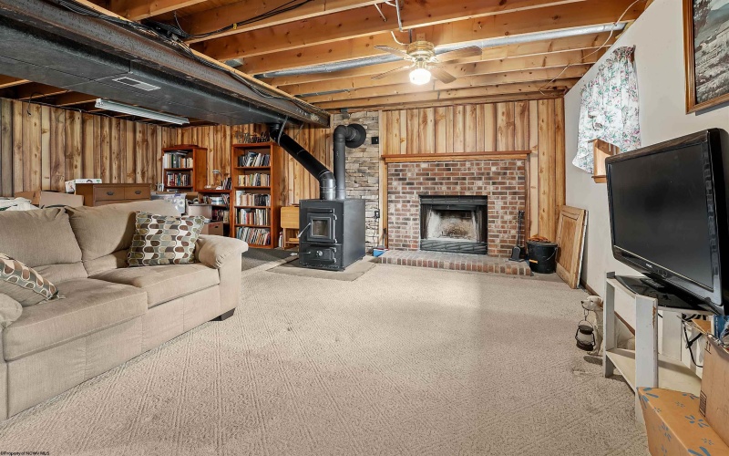 761 Zeb Haught Road, Wadestown, West Virginia 26590, 3 Bedrooms Bedrooms, 8 Rooms Rooms,1 BathroomBathrooms,Single Family Detached,For Sale,Zeb Haught,10164317