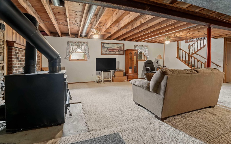 761 Zeb Haught Road, Wadestown, West Virginia 26590, 3 Bedrooms Bedrooms, 8 Rooms Rooms,1 BathroomBathrooms,Single Family Detached,For Sale,Zeb Haught,10164317