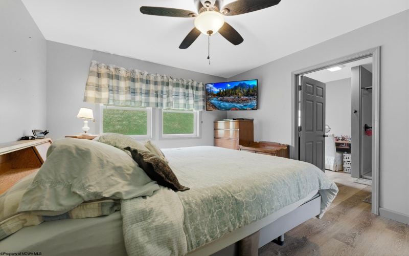 1384 Clifton Mills Road, Bruceton Mills, West Virginia 26525, 2 Bedrooms Bedrooms, 10 Rooms Rooms,2 BathroomsBathrooms,Single Family Detached,For Sale,Clifton Mills,10164315