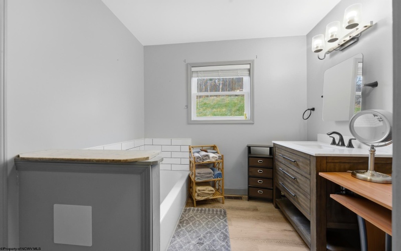 1384 Clifton Mills Road, Bruceton Mills, West Virginia 26525, 2 Bedrooms Bedrooms, 10 Rooms Rooms,2 BathroomsBathrooms,Single Family Detached,For Sale,Clifton Mills,10164315