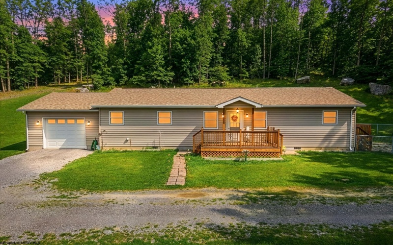 1384 Clifton Mills Road, Bruceton Mills, West Virginia 26525, 2 Bedrooms Bedrooms, 10 Rooms Rooms,2 BathroomsBathrooms,Single Family Detached,For Sale,Clifton Mills,10164315