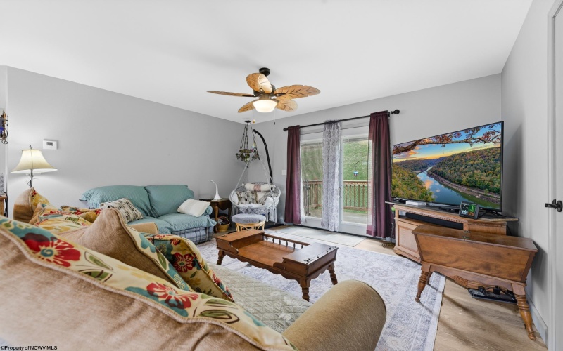 1384 Clifton Mills Road, Bruceton Mills, West Virginia 26525, 2 Bedrooms Bedrooms, 10 Rooms Rooms,2 BathroomsBathrooms,Single Family Detached,For Sale,Clifton Mills,10164315