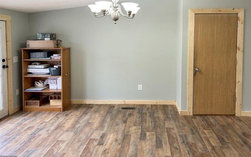 673 Pond Road, Morgantown, West Virginia 26508, 4 Bedrooms Bedrooms, 9 Rooms Rooms,2 BathroomsBathrooms,Single Family Detached,For Sale,Pond,10164310