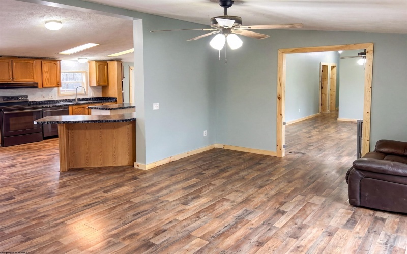 673 Pond Road, Morgantown, West Virginia 26508, 4 Bedrooms Bedrooms, 9 Rooms Rooms,2 BathroomsBathrooms,Single Family Detached,For Sale,Pond,10164310