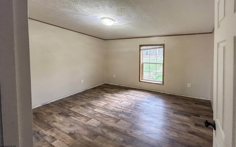 673 Pond Road, Morgantown, West Virginia 26508, 4 Bedrooms Bedrooms, 9 Rooms Rooms,2 BathroomsBathrooms,Single Family Detached,For Sale,Pond,10164310