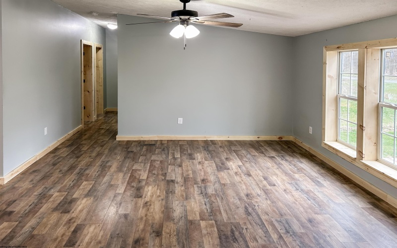 673 Pond Road, Morgantown, West Virginia 26508, 4 Bedrooms Bedrooms, 9 Rooms Rooms,2 BathroomsBathrooms,Single Family Detached,For Sale,Pond,10164310