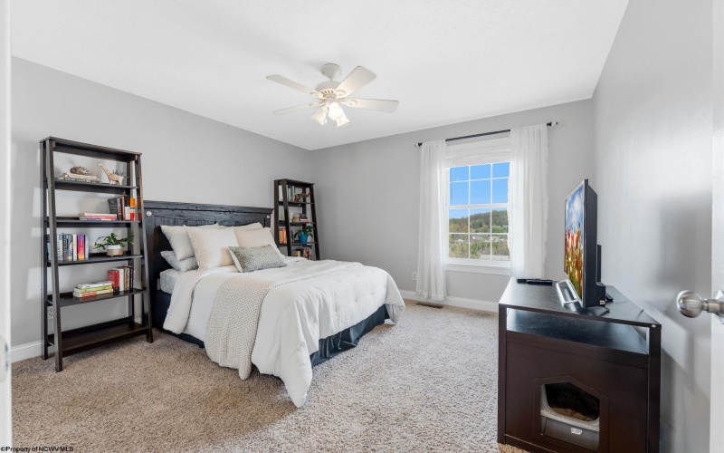 191 Eastgate Drive, Morgantown, West Virginia 26508, 4 Bedrooms Bedrooms, 8 Rooms Rooms,3 BathroomsBathrooms,Single Family Detached,For Sale,Eastgate,10164311