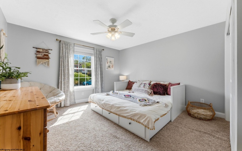 191 Eastgate Drive, Morgantown, West Virginia 26508, 4 Bedrooms Bedrooms, 8 Rooms Rooms,3 BathroomsBathrooms,Single Family Detached,For Sale,Eastgate,10164311