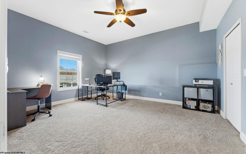 191 Eastgate Drive, Morgantown, West Virginia 26508, 4 Bedrooms Bedrooms, 8 Rooms Rooms,3 BathroomsBathrooms,Single Family Detached,For Sale,Eastgate,10164311