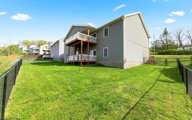 191 Eastgate Drive, Morgantown, West Virginia 26508, 4 Bedrooms Bedrooms, 8 Rooms Rooms,3 BathroomsBathrooms,Single Family Detached,For Sale,Eastgate,10164311