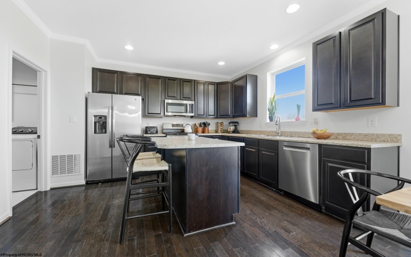 10 Summers Ridge Road, Morgantown, West Virginia 26508, 4 Bedrooms Bedrooms, 7 Rooms Rooms,2 BathroomsBathrooms,Single Family Detached,For Sale,Summers Ridge,10164319