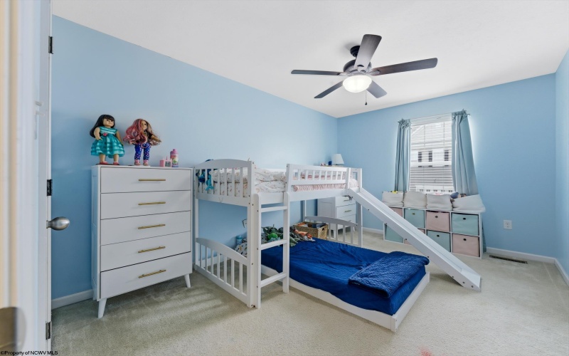 10 Summers Ridge Road, Morgantown, West Virginia 26508, 4 Bedrooms Bedrooms, 7 Rooms Rooms,2 BathroomsBathrooms,Single Family Detached,For Sale,Summers Ridge,10164319