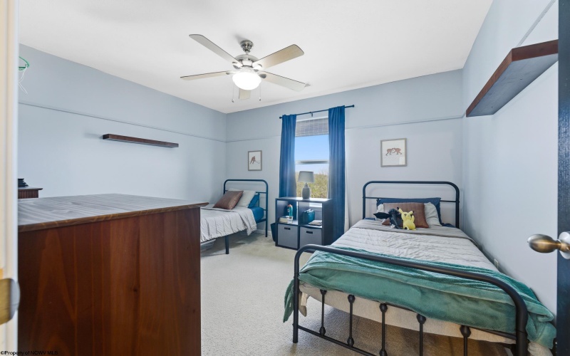 10 Summers Ridge Road, Morgantown, West Virginia 26508, 4 Bedrooms Bedrooms, 7 Rooms Rooms,2 BathroomsBathrooms,Single Family Detached,For Sale,Summers Ridge,10164319