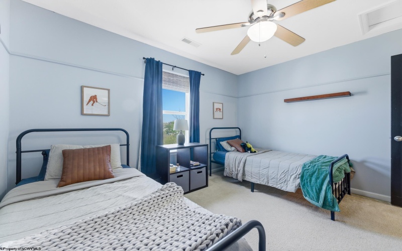 10 Summers Ridge Road, Morgantown, West Virginia 26508, 4 Bedrooms Bedrooms, 7 Rooms Rooms,2 BathroomsBathrooms,Single Family Detached,For Sale,Summers Ridge,10164319