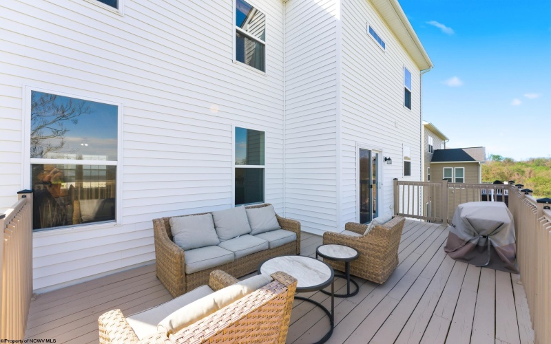 10 Summers Ridge Road, Morgantown, West Virginia 26508, 4 Bedrooms Bedrooms, 7 Rooms Rooms,2 BathroomsBathrooms,Single Family Detached,For Sale,Summers Ridge,10164319