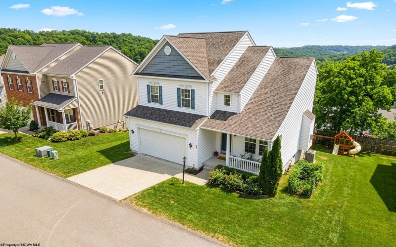 10 Summers Ridge Road, Morgantown, West Virginia 26508, 4 Bedrooms Bedrooms, 7 Rooms Rooms,2 BathroomsBathrooms,Single Family Detached,For Sale,Summers Ridge,10164319