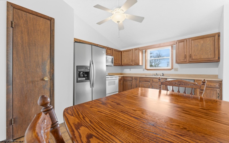 97 Bowlby Hill Road, Morgantown, West Virginia 26501, 3 Bedrooms Bedrooms, 6 Rooms Rooms,2 BathroomsBathrooms,Single Family Detached,For Sale,Bowlby Hill,10164327