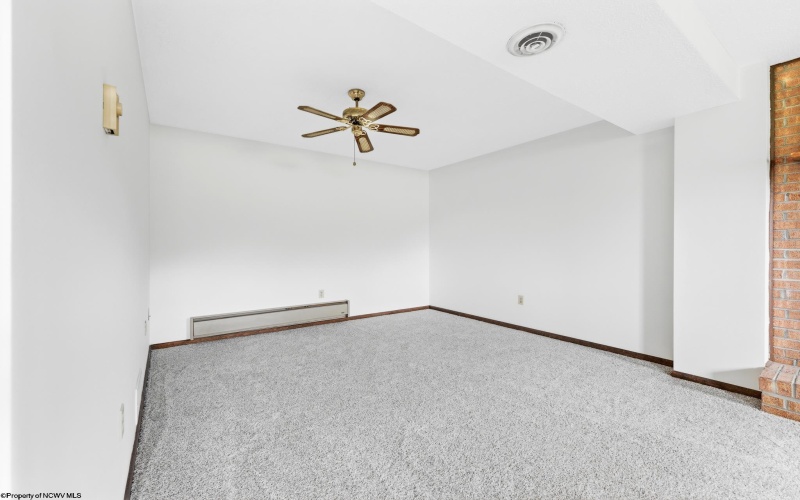 97 Bowlby Hill Road, Morgantown, West Virginia 26501, 3 Bedrooms Bedrooms, 6 Rooms Rooms,2 BathroomsBathrooms,Single Family Detached,For Sale,Bowlby Hill,10164327