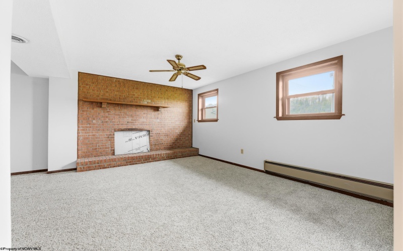 97 Bowlby Hill Road, Morgantown, West Virginia 26501, 3 Bedrooms Bedrooms, 6 Rooms Rooms,2 BathroomsBathrooms,Single Family Detached,For Sale,Bowlby Hill,10164327