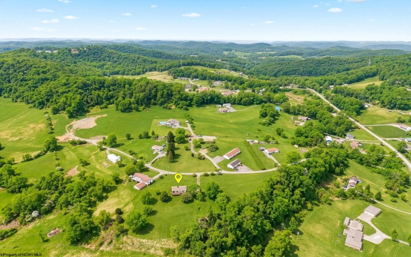 97 Bowlby Hill Road, Morgantown, West Virginia 26501, 3 Bedrooms Bedrooms, 6 Rooms Rooms,2 BathroomsBathrooms,Single Family Detached,For Sale,Bowlby Hill,10164327