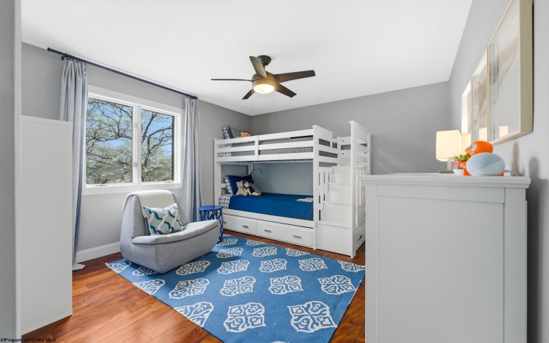 606 Poplar Woods Drive, Morgantown, West Virginia 26505, 6 Bedrooms Bedrooms, 13 Rooms Rooms,4 BathroomsBathrooms,Single Family Detached,For Sale,Poplar Woods,10164321