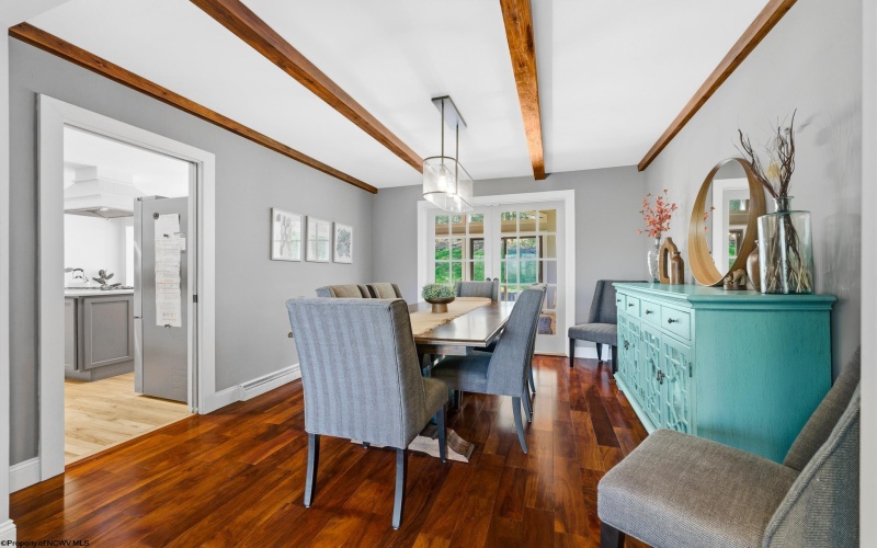 606 Poplar Woods Drive, Morgantown, West Virginia 26505, 6 Bedrooms Bedrooms, 13 Rooms Rooms,4 BathroomsBathrooms,Single Family Detached,For Sale,Poplar Woods,10164321