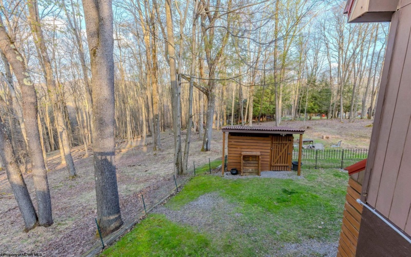 576 Hemlock Circle, Terra Alta, West Virginia 26764, 3 Bedrooms Bedrooms, 9 Rooms Rooms,2 BathroomsBathrooms,Single Family Detached,For Sale,Hemlock,10164325