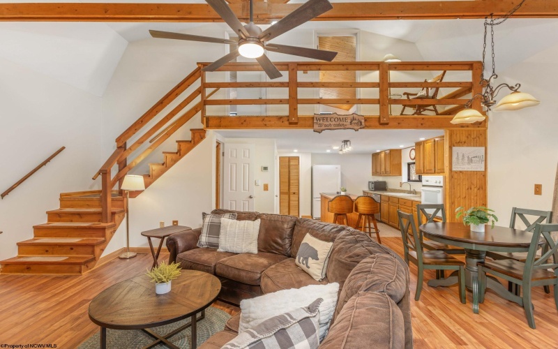 576 Hemlock Circle, Terra Alta, West Virginia 26764, 3 Bedrooms Bedrooms, 9 Rooms Rooms,2 BathroomsBathrooms,Single Family Detached,For Sale,Hemlock,10164325