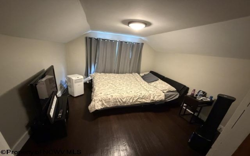 1307 Robin Lane, Fairmont, West Virginia 26554, 3 Bedrooms Bedrooms, 7 Rooms Rooms,1 BathroomBathrooms,Single Family Detached,For Sale,Robin,10164328