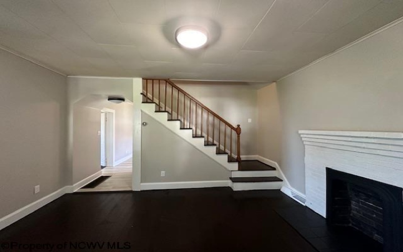 1307 Robin Lane, Fairmont, West Virginia 26554, 3 Bedrooms Bedrooms, 7 Rooms Rooms,1 BathroomBathrooms,Single Family Detached,For Sale,Robin,10164328