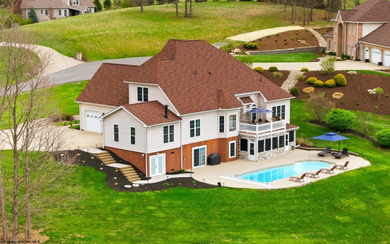 408 Platinum Point Drive, Morgantown, West Virginia 26508, 5 Bedrooms Bedrooms, 16 Rooms Rooms,4 BathroomsBathrooms,Single Family Detached,For Sale,Platinum Point,10164333