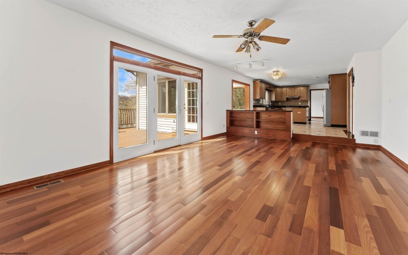 1405 Far Meadows, Morgantown, West Virginia 26508, 4 Bedrooms Bedrooms, 13 Rooms Rooms,3 BathroomsBathrooms,Single Family Detached,For Sale,Far,10164332