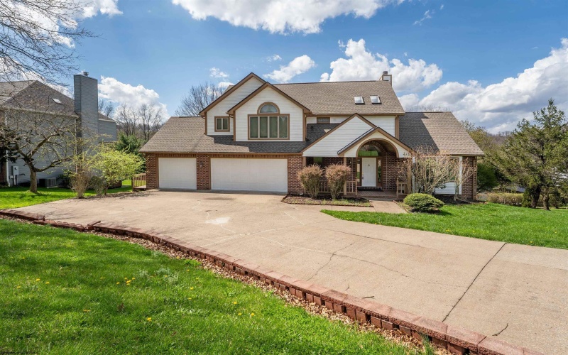 1405 Far Meadows, Morgantown, West Virginia 26508, 4 Bedrooms Bedrooms, 13 Rooms Rooms,3 BathroomsBathrooms,Single Family Detached,For Sale,Far,10164332