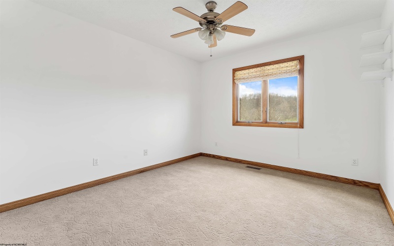 1405 Far Meadows, Morgantown, West Virginia 26508, 4 Bedrooms Bedrooms, 13 Rooms Rooms,3 BathroomsBathrooms,Single Family Detached,For Sale,Far,10164332