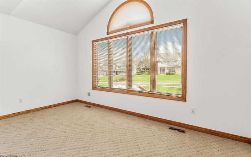 1405 Far Meadows, Morgantown, West Virginia 26508, 4 Bedrooms Bedrooms, 13 Rooms Rooms,3 BathroomsBathrooms,Single Family Detached,For Sale,Far,10164332