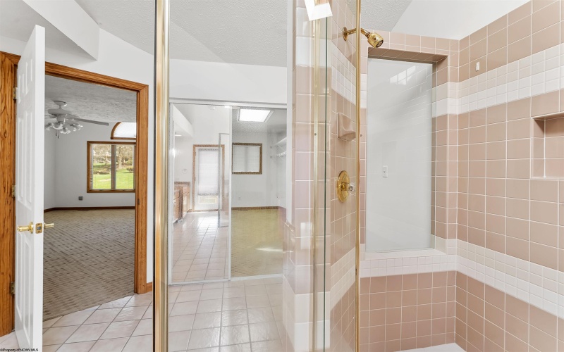 1405 Far Meadows, Morgantown, West Virginia 26508, 4 Bedrooms Bedrooms, 13 Rooms Rooms,3 BathroomsBathrooms,Single Family Detached,For Sale,Far,10164332