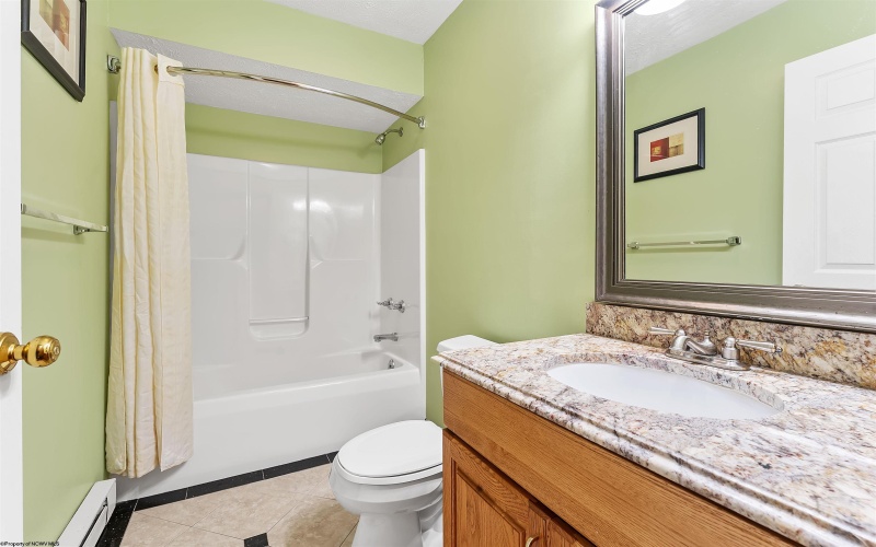 1405 Far Meadows, Morgantown, West Virginia 26508, 4 Bedrooms Bedrooms, 13 Rooms Rooms,3 BathroomsBathrooms,Single Family Detached,For Sale,Far,10164332