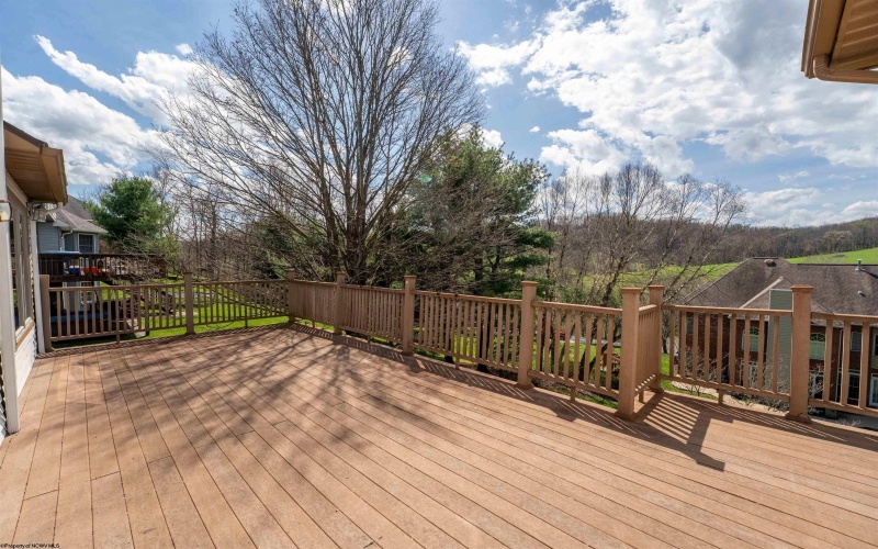 1405 Far Meadows, Morgantown, West Virginia 26508, 4 Bedrooms Bedrooms, 13 Rooms Rooms,3 BathroomsBathrooms,Single Family Detached,For Sale,Far,10164332