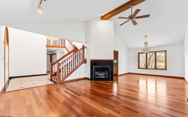 1405 Far Meadows, Morgantown, West Virginia 26508, 4 Bedrooms Bedrooms, 13 Rooms Rooms,3 BathroomsBathrooms,Single Family Detached,For Sale,Far,10164332