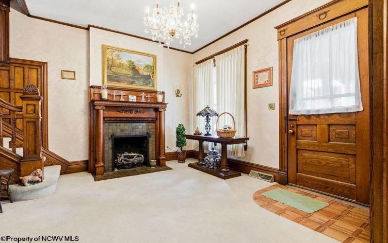 646 Mulberry Avenue, Clarksburg, West Virginia 26301, 5 Bedrooms Bedrooms, 17 Rooms Rooms,3 BathroomsBathrooms,Single Family Detached,For Sale,Mulberry,10164323