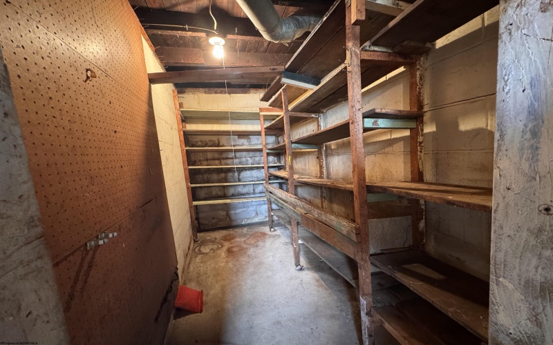 1823 21 Street, Clarksburg, West Virginia 26301, 1 Bedroom Bedrooms, 4 Rooms Rooms,1 BathroomBathrooms,Single Family Detached,For Sale,21,10164341