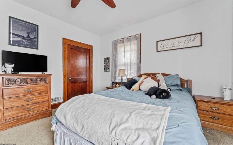 313 New York Avenue, Westover, West Virginia 26501, 2 Bedrooms Bedrooms, 5 Rooms Rooms,1 BathroomBathrooms,Single Family Detached,For Sale,New York,10164348