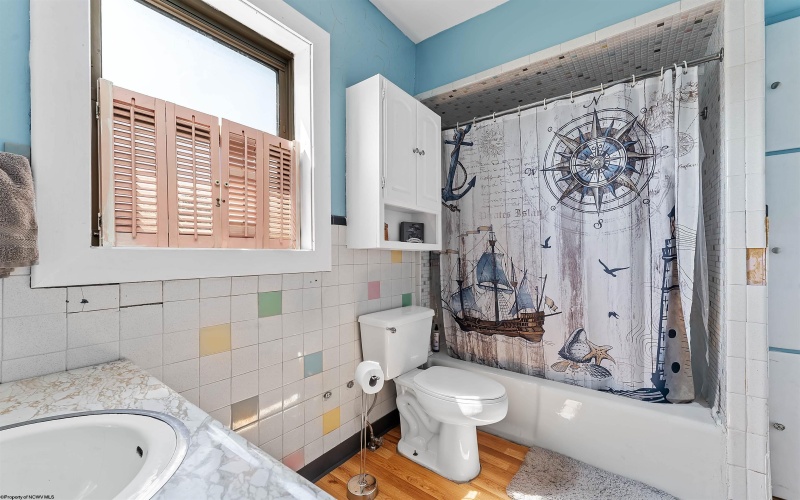 313 New York Avenue, Westover, West Virginia 26501, 2 Bedrooms Bedrooms, 5 Rooms Rooms,1 BathroomBathrooms,Single Family Detached,For Sale,New York,10164348