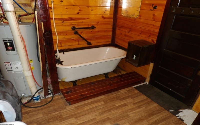 151 Patricia Avenue, Elkins, West Virginia 26241, 1 Bedroom Bedrooms, 10 Rooms Rooms,2 BathroomsBathrooms,Single Family Detached,For Sale,Patricia,10164347