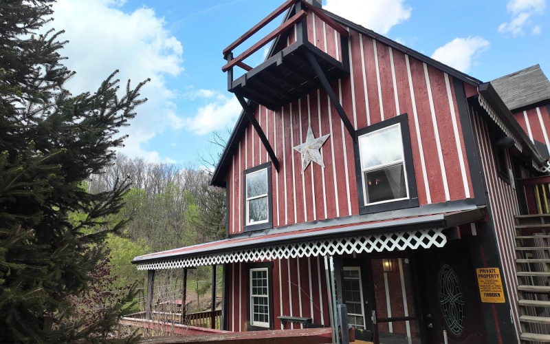 151 Patricia Avenue, Elkins, West Virginia 26241, 1 Bedroom Bedrooms, 10 Rooms Rooms,2 BathroomsBathrooms,Single Family Detached,For Sale,Patricia,10164347