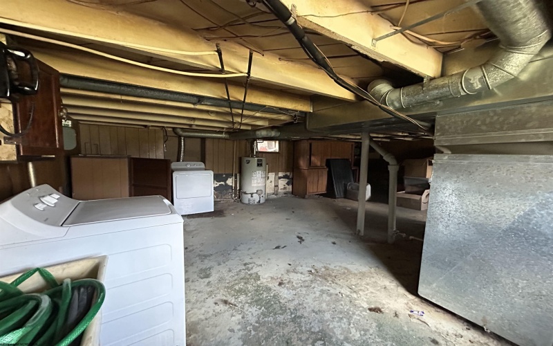 600 Limestone Road, Clarksburg, West Virginia 26301, 2 Bedrooms Bedrooms, 5 Rooms Rooms,1 BathroomBathrooms,Single Family Detached,For Sale,Limestone,10164344